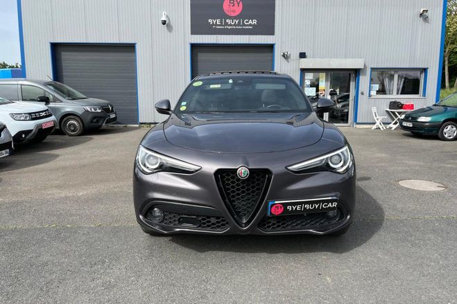Alfa romeo Stelvio 2.2 D 190 BVA 2022 Sprint Q4 1ERE MAIN T GRIS FONCE de 2022