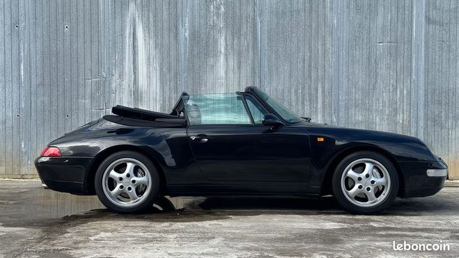 Porsche 911 993 Carrera 4 Cabriolet Noir de 1994