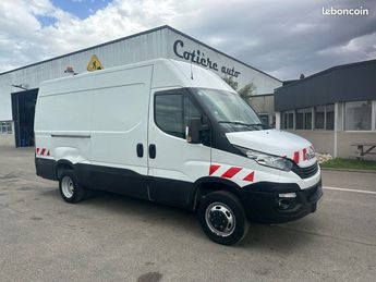  Voir détails -Iveco Daily 16990 ht fourgon l2h2 35c14 roues jumel à   La Boisse (01)