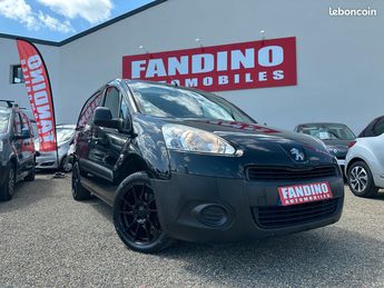  Voir détails -Peugeot Partner 1.6 Hdi 90Ch L1 Confort à Pavie (32)