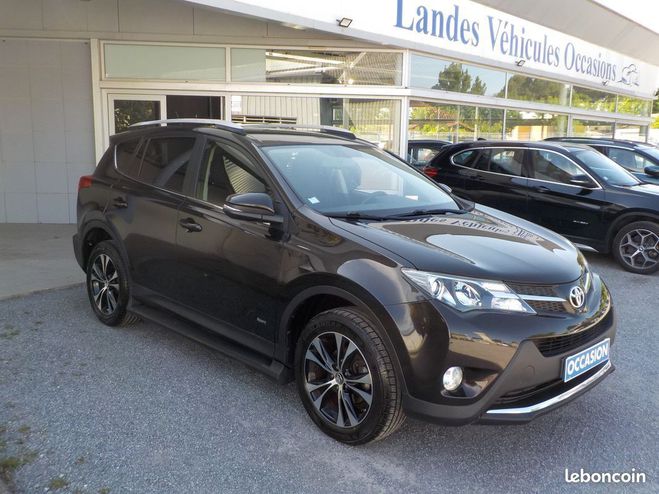 Toyota RAV 4 4 124 d-4d sport edition 4wd Marron de 2015