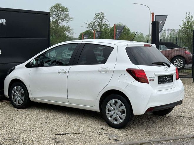 Toyota Yaris 1.33i 98.000 km Climatisation Blanc de 