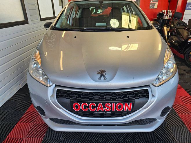 Peugeot 208 1.4 hdi 199004KMS Gris de 2013