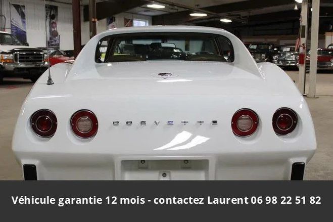 Chevrolet Corvette C3 stingrey side pipe l48 1975 tout comp Blanc de 1975