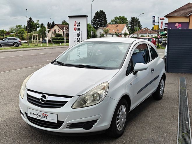 Opel Corsa 1.2 twinport enjoy 3 p Blanc de 2009