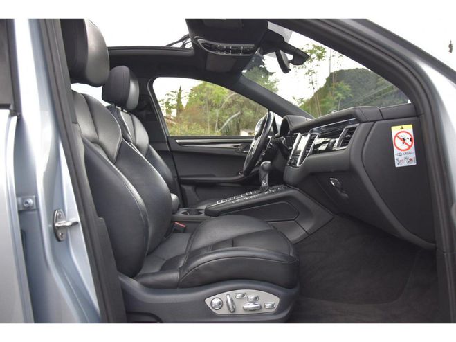 Porsche Macan 3.0i V6 - BV PDK TYPE 95B S PHASE 1 Gris mtallis de 2015