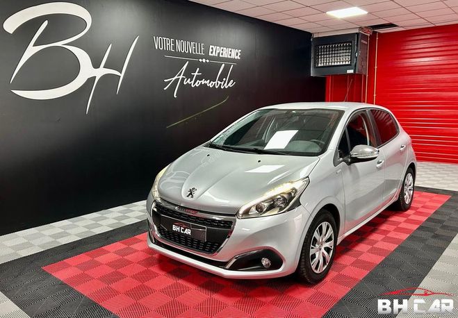 Peugeot 208 Phase 2 URBANSOUL 5 Portes 1.2 VTi 12V 8 Gris Clair de 2015