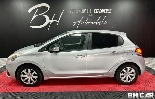 Peugeot 208 Phase 2 URBANSOUL 5 Portes 1.2 VTi 12V 8 Gris Clair de 2015