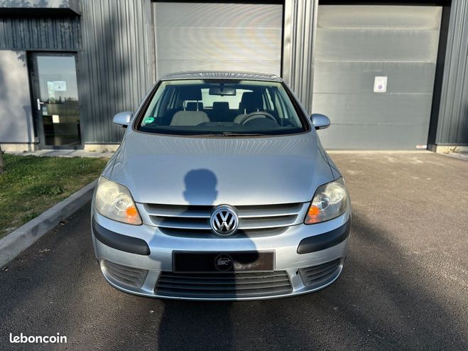Volkswagen Golf Plus 1.6 FSI 115 TREND Gris de 2006