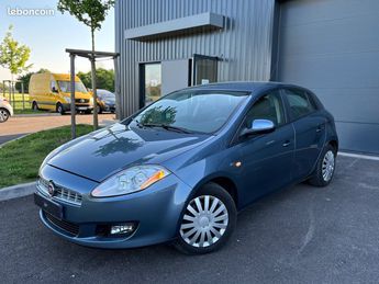  Voir détails -Fiat Bravo 1.4 16V 90 CH DYNAMIC 5 PORTES à Eschau (67)