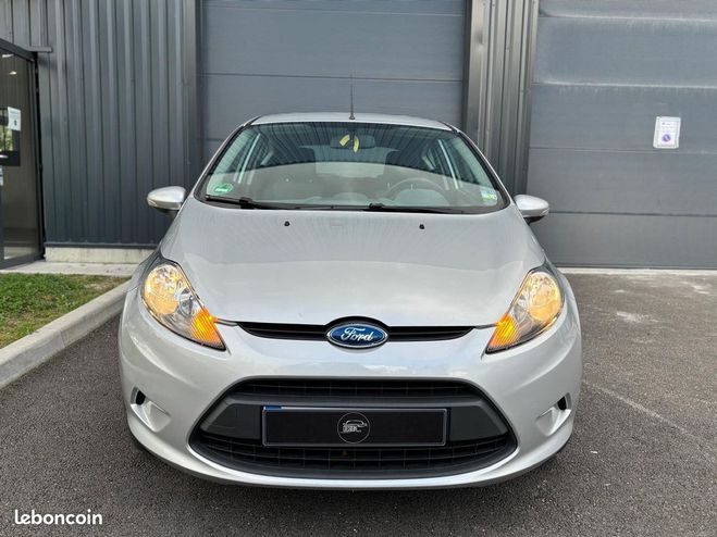 Ford Fiesta 1.2 TREND 60CH 3 PORTES Gris de 2009