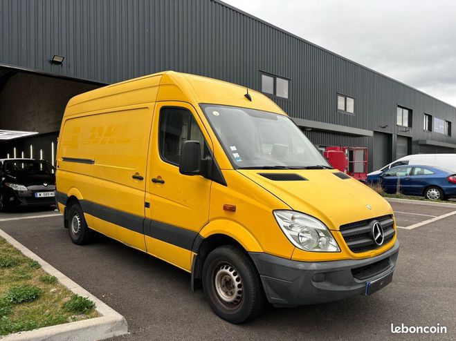 Mercedes Sprinter FOURGON 313CDI 129 CH Jaune de 2011