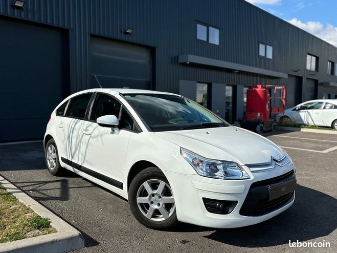 Citroen C4 1.4 CONFORT 88CH Blanc de 2010