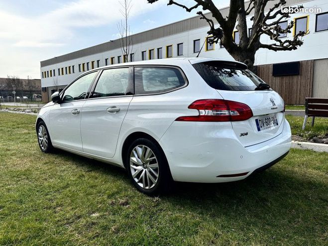 Peugeot 308 SW 1.2 PURETECH 130 ACTIVE BUSINESS DIST Blanc de 2014