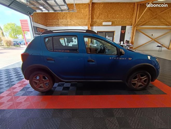 Dacia Sandero STEPWAY 1.5 BLUEDCI 95 COMFORT START-STO Bleu de 2018