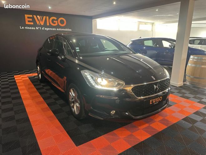 Citroen DS 5 1.6 thp 165 bva so chic toit panoramiq Bleu de 2016