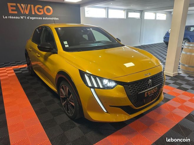 Peugeot 208 1.2 PURETECH 100 GT LINE BVA   i-cockpit Jaune de 2019