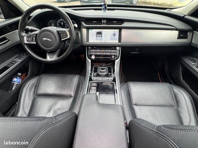 Jaguar XF 2.0 D240 240CH FINITION PRESTIGE (MOTEUR Marron de 2018