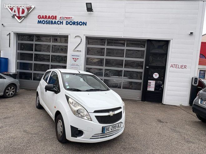Chevrolet Spark 1.0 68 cv 12-2010 Blanc de 2010