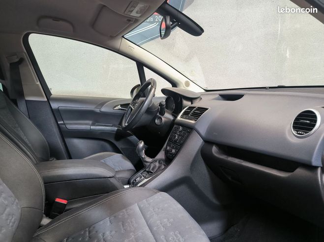 Opel Meriva 1.4 Turbo Twinport 120cv Essentia 50.000 Gris de 2011