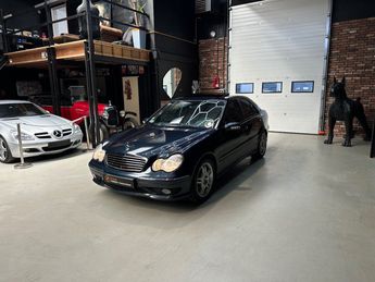  Voir détails -Mercedes Classe C W 203 C32 AMG A à Saint-Ouen-l'Aumne (95)
