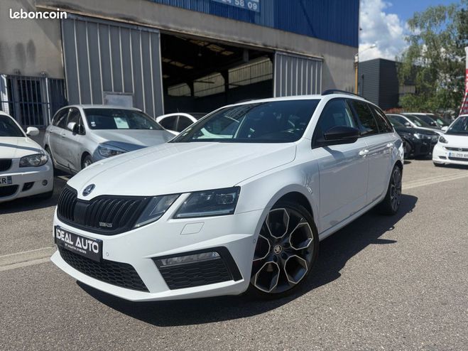 Skoda Octavia Combi RS 2.0 TDI 184 4x4 DSG7 Blanc de 2019