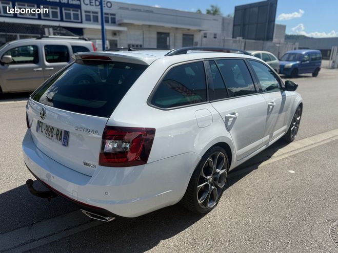 Skoda Octavia Combi RS 2.0 TDI 184 4x4 DSG7 Blanc de 2019