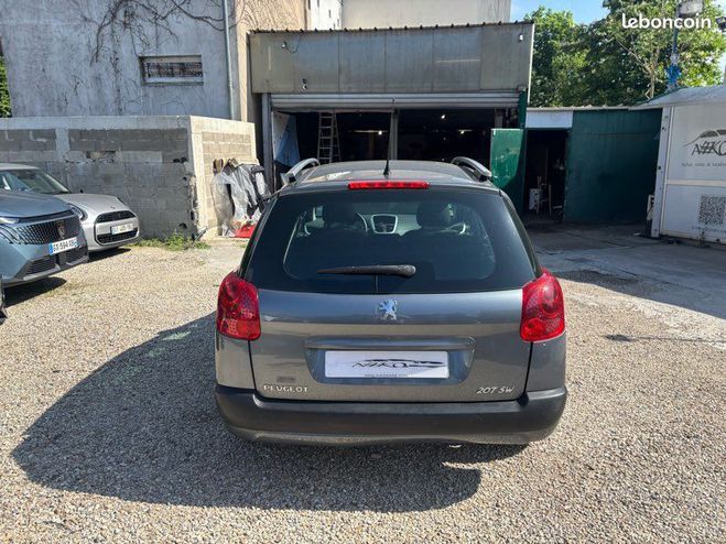 Peugeot 207 SW 1.4 vti 95 active Autre de 2011