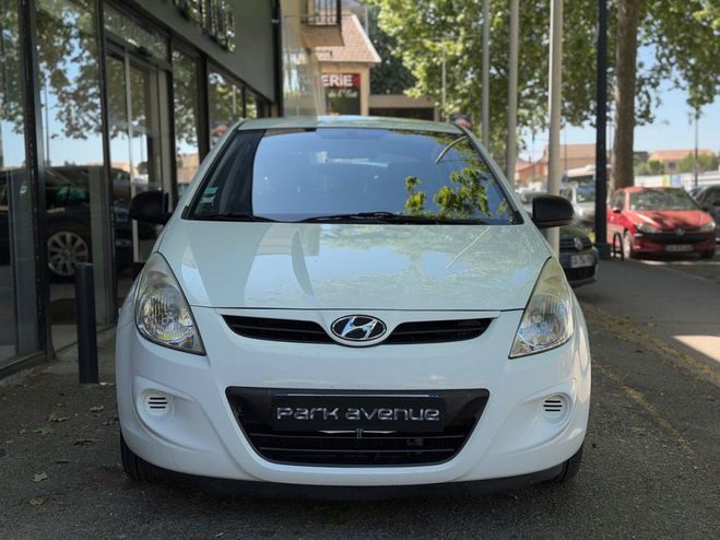 Hyundai I20 1.4 CRDI75 FAP PACK INVENTIVE Blanc de 2011