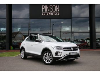  Voir détails -Volkswagen T Roc 1.5 TSI Evo - 150CH - BV DSG 7 Style - C à Cercottes (45)