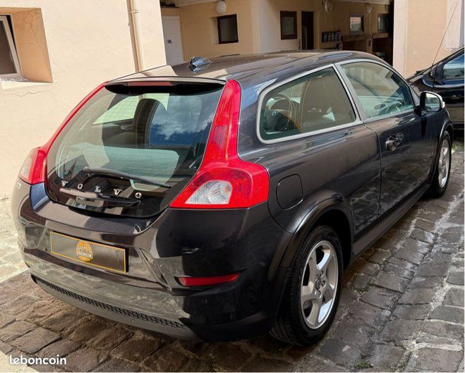 Volvo C30 1.6L Diesel 115cv Noir de 2011