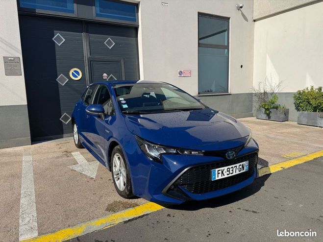 Toyota Corolla 122h Dynamic Business Garantie 12 mois C Bleu de 2019