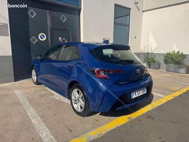 Toyota Corolla 122h Dynamic Business Garantie 12 mois C Bleu de 2019