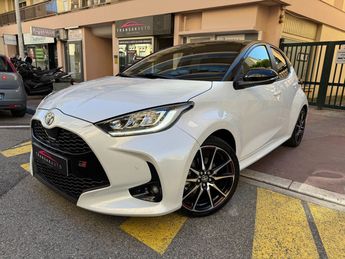  Voir détails -Toyota Yaris HYBRIDE MY22 1.5l VVTI 130 CV Hybrid E-C à Nice (06)