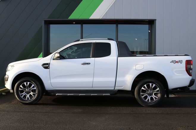 Ford Ranger SUPER CABINE 3.2 TDCi 200 4X4 BVA6 WILDT BLANC de 2017