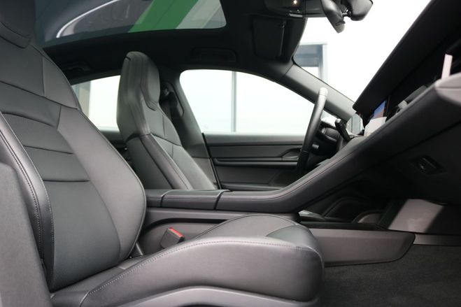 Porsche Taycan 571 avec batterie performance plus  Blanc de 2020