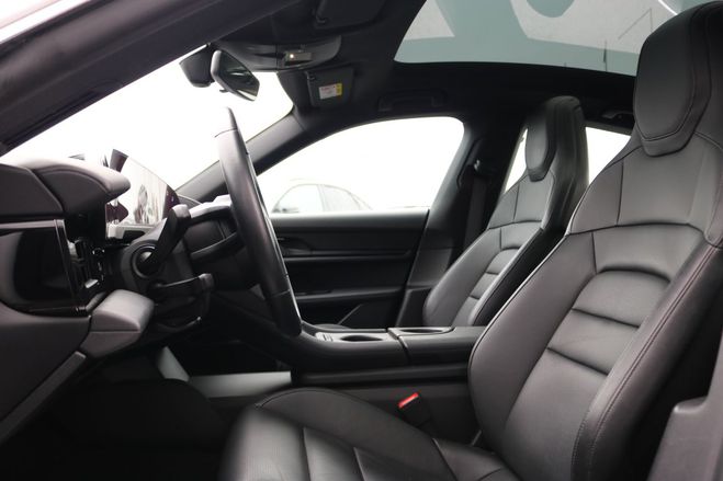 Porsche Taycan 571 avec batterie performance plus  Blanc de 2020