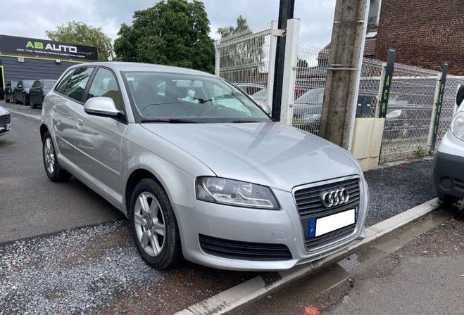 Audi A3 BVA 1.6 TDI 105CH DPF START/STOP  de 2010