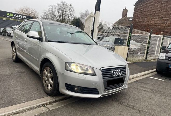 Audi A3 SPORTBACK 1.6 TDI 105CH DPF START/STOP A  de 2010