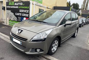  Voir détails -Peugeot 5008 2.0 HDI FAP ACTIVE 7PL à Harnes (62)