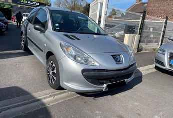  Voir détails -Peugeot 206 1.1 TRENDY 3P à Harnes (62)