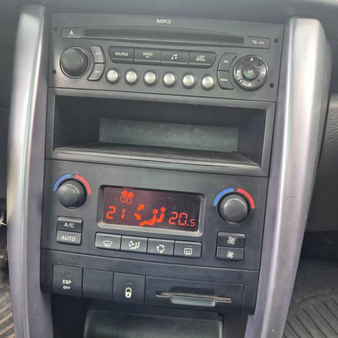Peugeot 207 (2) 1.6 HDI 110 SPORT CABRIOLET ROULE TE Gris fonc de 2008