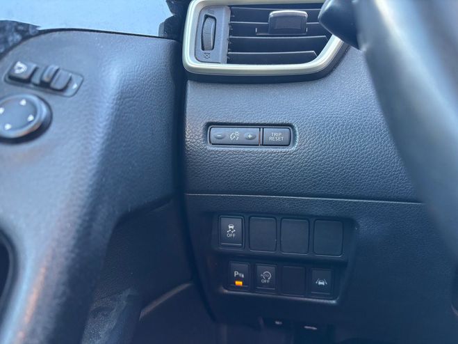 Nissan Qashqai (2) 1.6 DCI 130 STOP/START SYSTEM TEKNA  Gris anthracite de 2015