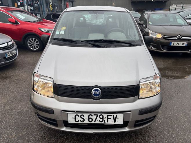 Fiat Panda II 1.1 ACTIVE PETITE CITADINE FIABLE ECO Gris de 2005