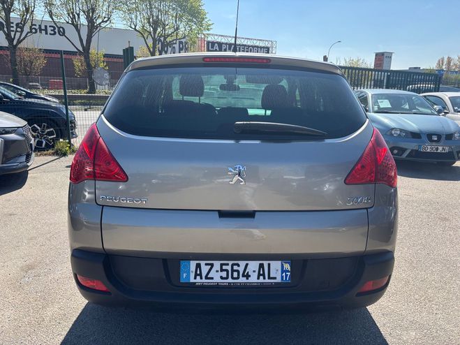 Peugeot 3008 1.6 HDI 112 ACTIVE BEAU SUV FIABLE  Gris fonc de 2010