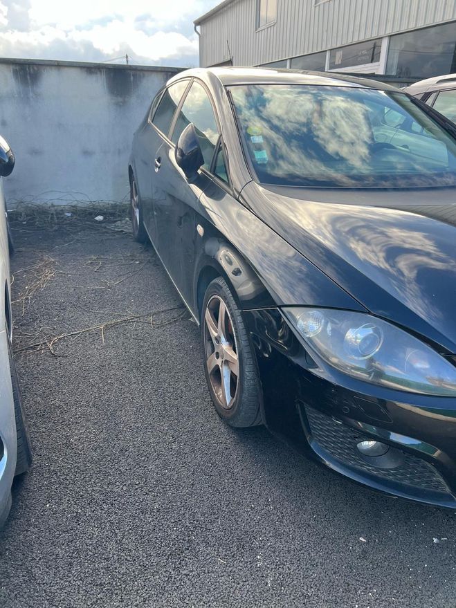 Seat Leon II (2) 1.4 TSI 125 FR PROBELME MOTEUR NO Noir de 2010