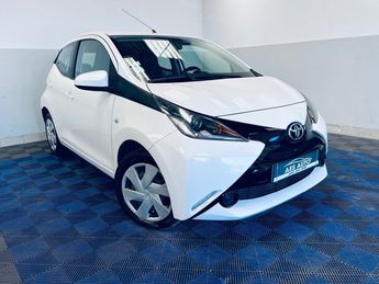  Voir détails -Toyota Aygo 1.0 VVT-i x-play à Sannerville (14)