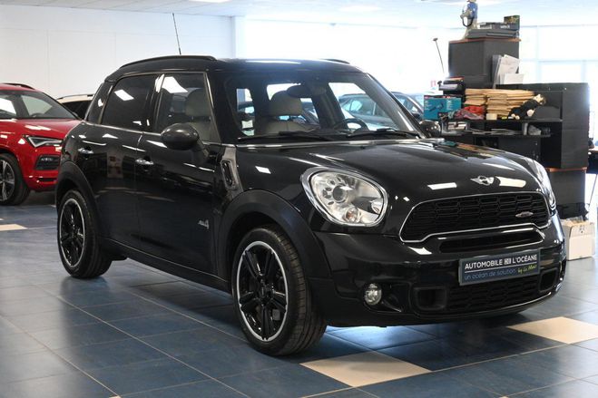 Mini Countryman R60 184 ch ALL4 Cooper S Pack Red Hot Ch Noir de 2011