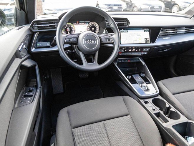 Audi A3 30TFSI Aut. Virtual l LED l PDC l ACC Noir de 2022