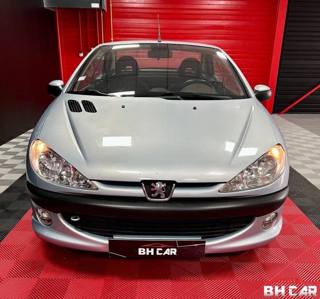 Peugeot 206 cc 2.0 i S16 136 cv Gris Clair de 2002